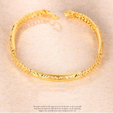 Gold Romantic Classy Bracelet