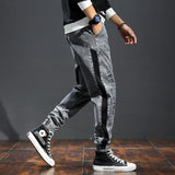 Elastic Band Stripe Jeans
