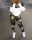 Thick Camo Zipper Sweat Suit