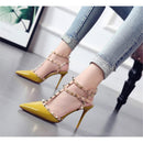 Buckle strap high heels - For you and all