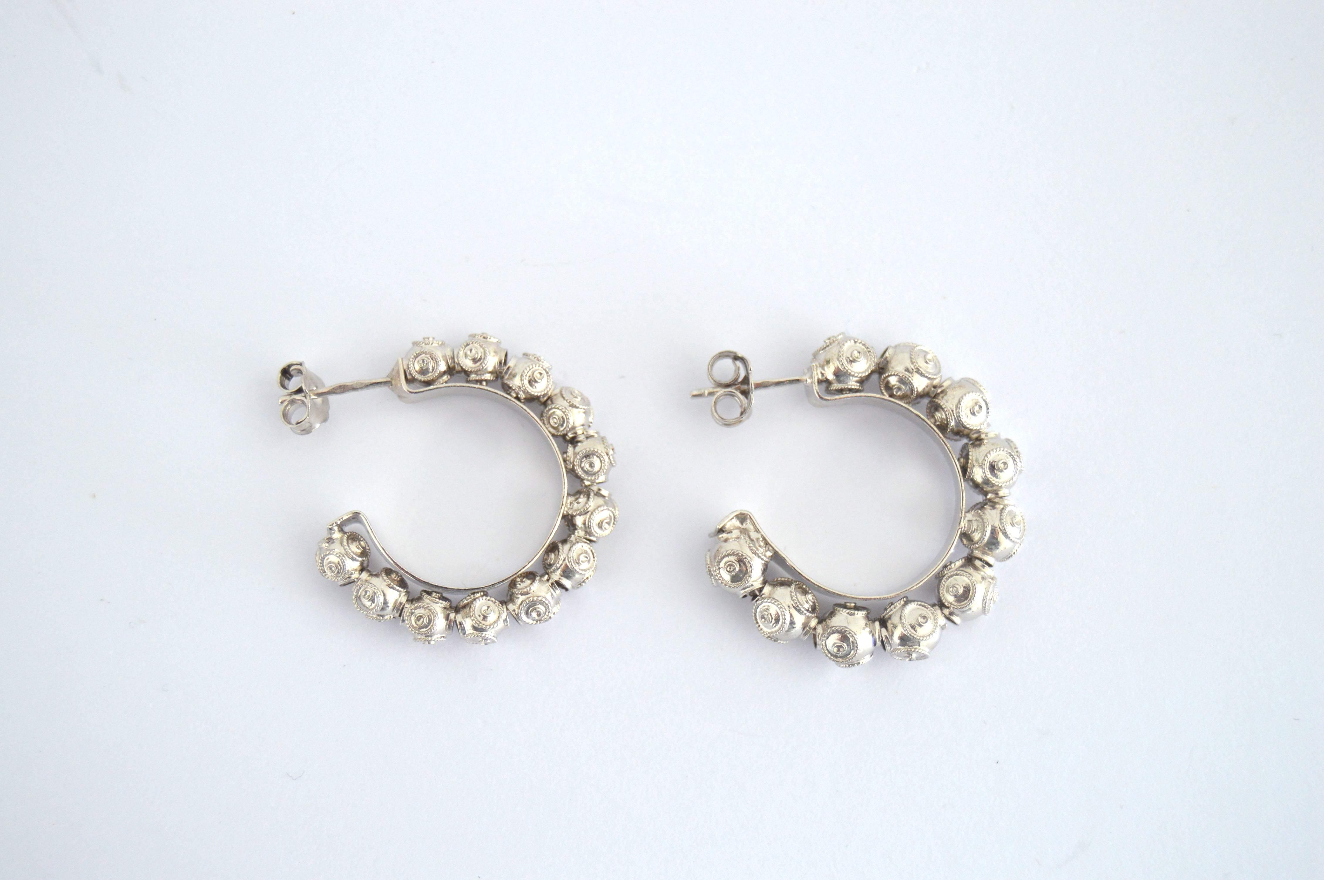 Hoop viana's bead Earrings - For you and all